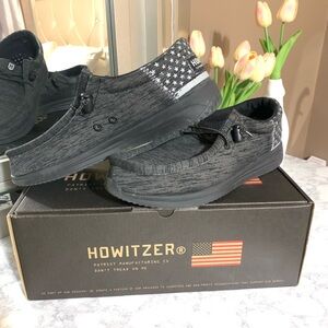 Howitzer Men's Black Slip-On Loafers